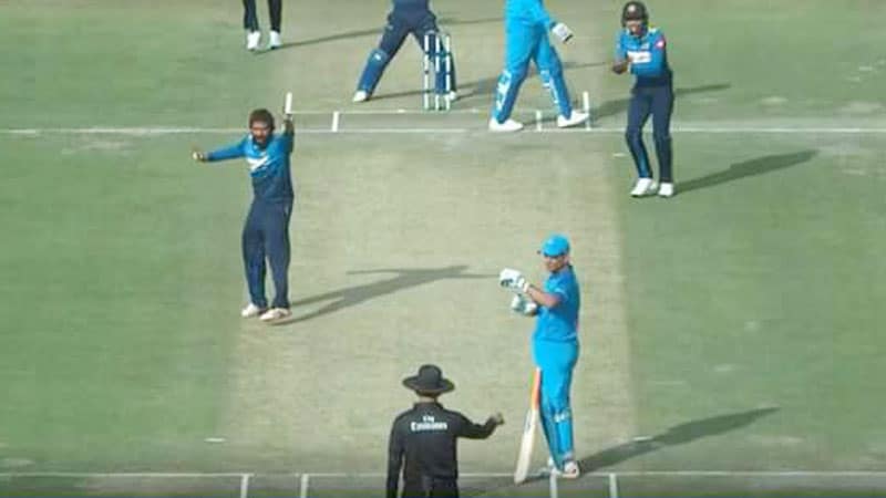 dhoni