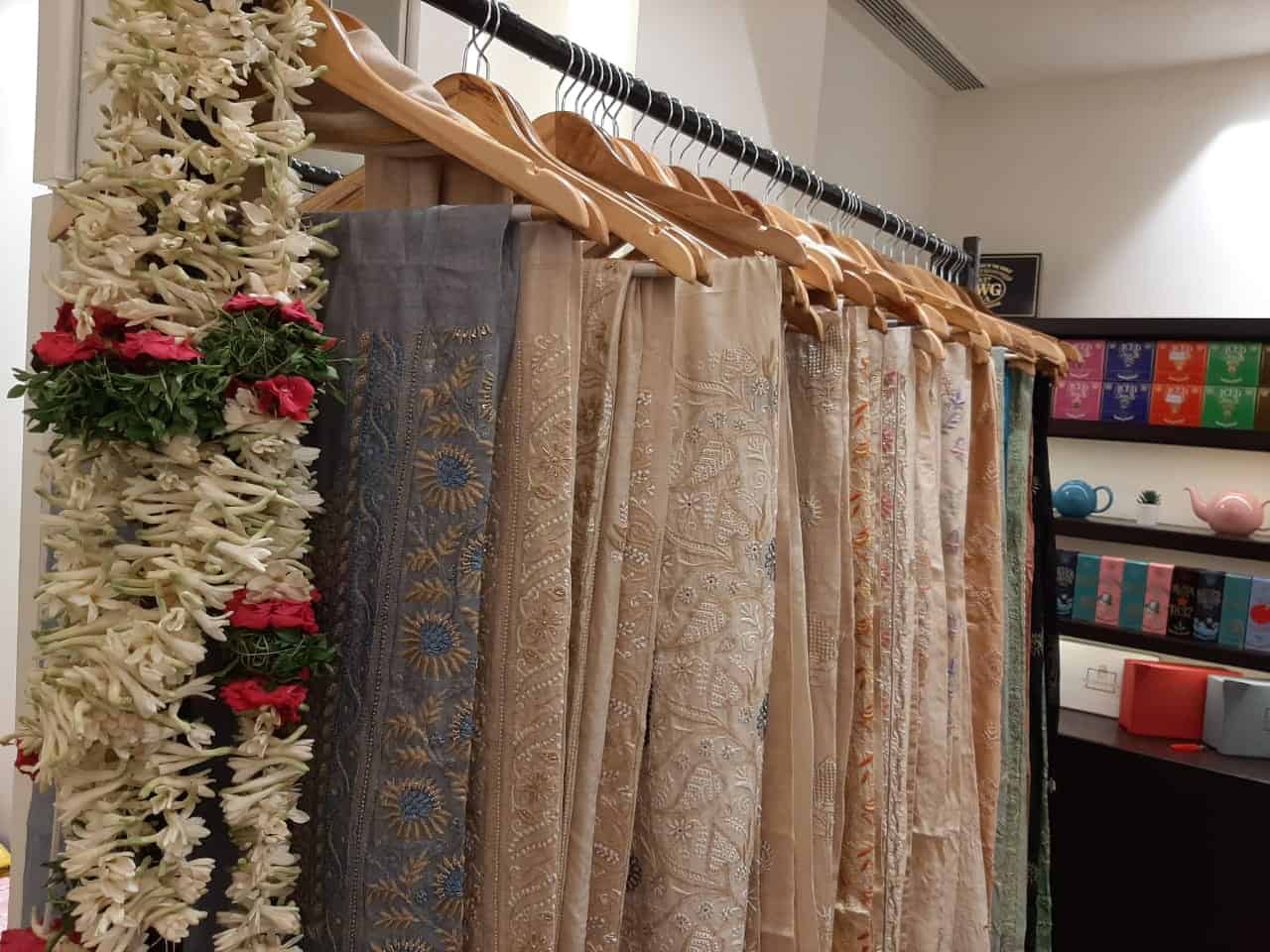 Saman presents Chikankari exhibition in the city