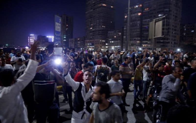 Egypt: Anti-Sisi protests break out, several arrested