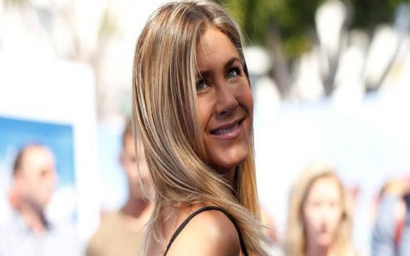 Jennifer Aniston draws flak for new sultry cover shoot