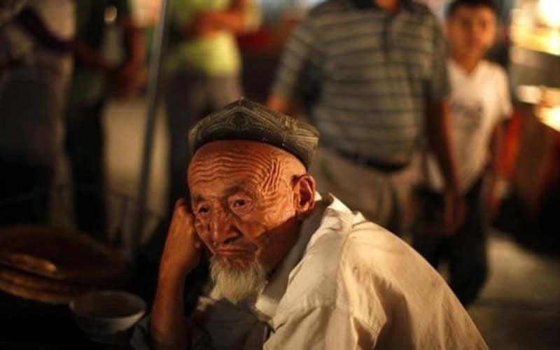 US pressures China on Uighurs
