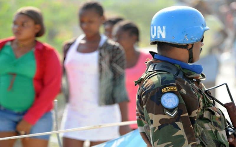 Mali: 1 UN peacekeeper killed, 5 wounded in mine attack