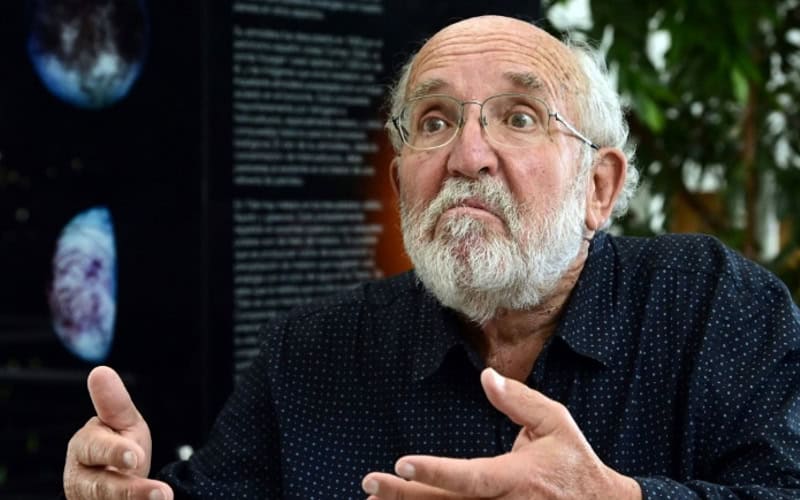 'Humans will not migrate to other planets,': Nobel Prize winner