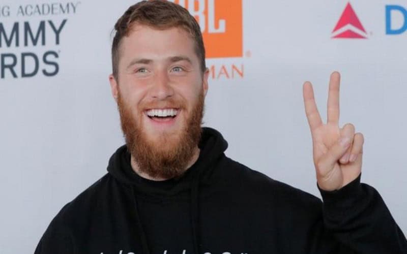 Mike Posner completes 3,000 mile trek across America
