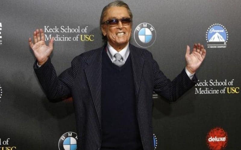 Paramount executive producer Robert Evans dies at 89
