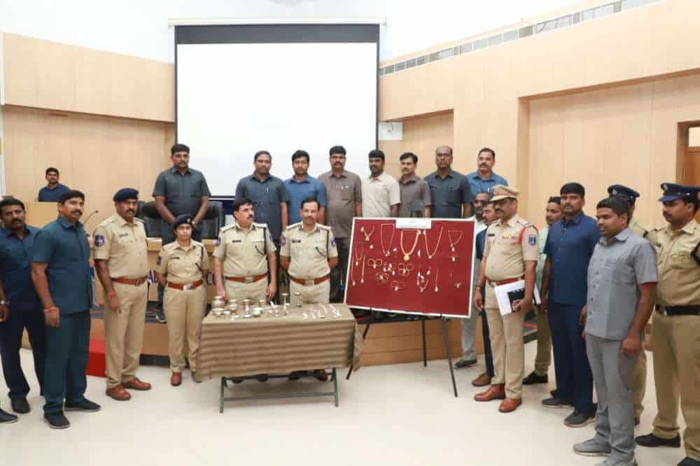 Hyderabad: Gang from UP held for burglaries