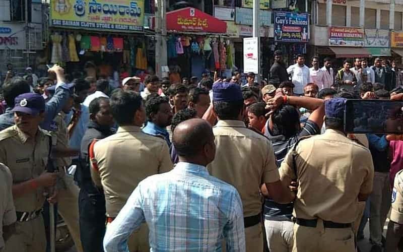3 policemen suspended in Hyd vet's rape and murder case