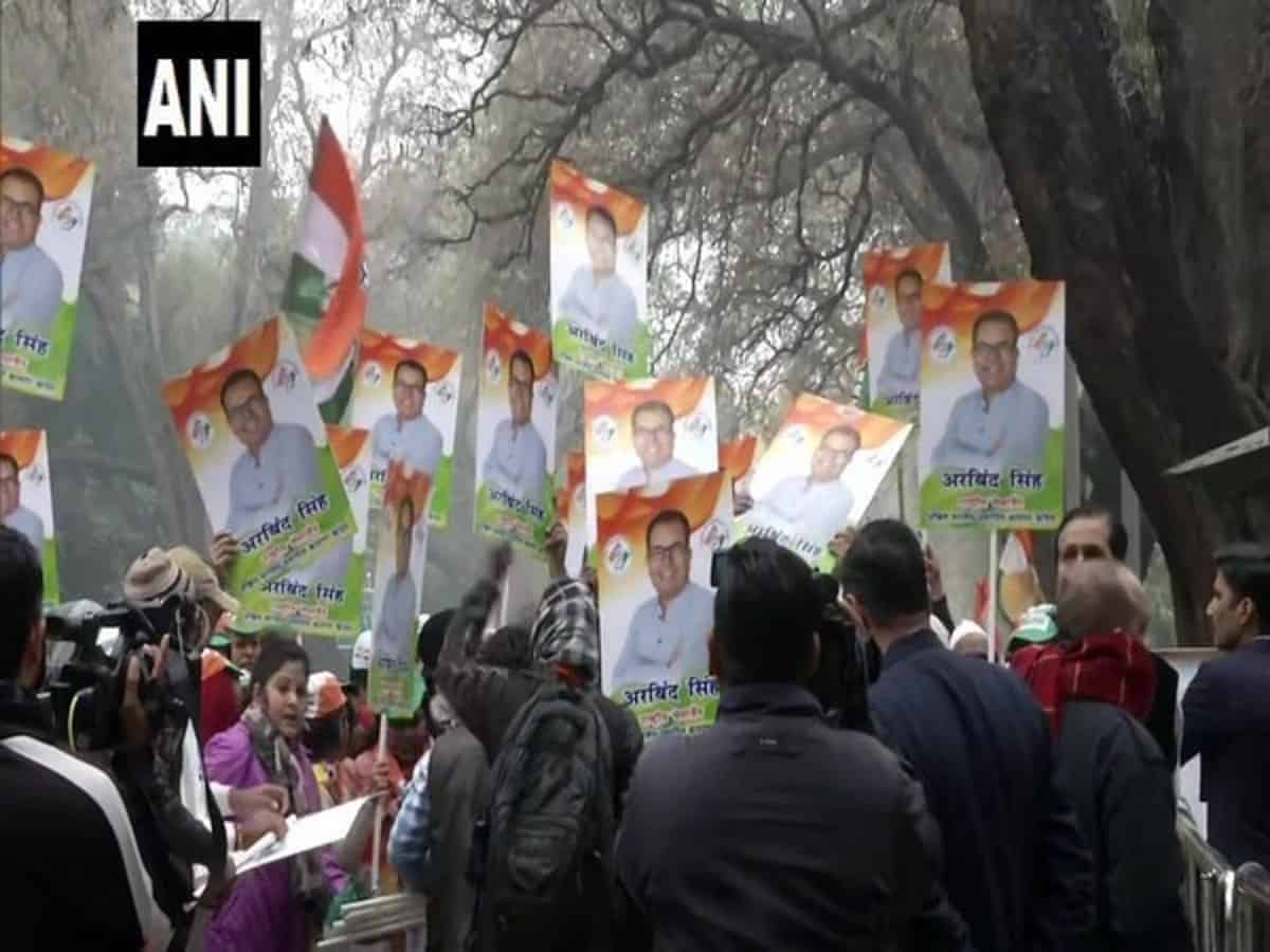 Congress worker