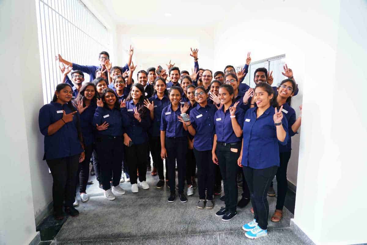 Transforming student learning experience through student clubs