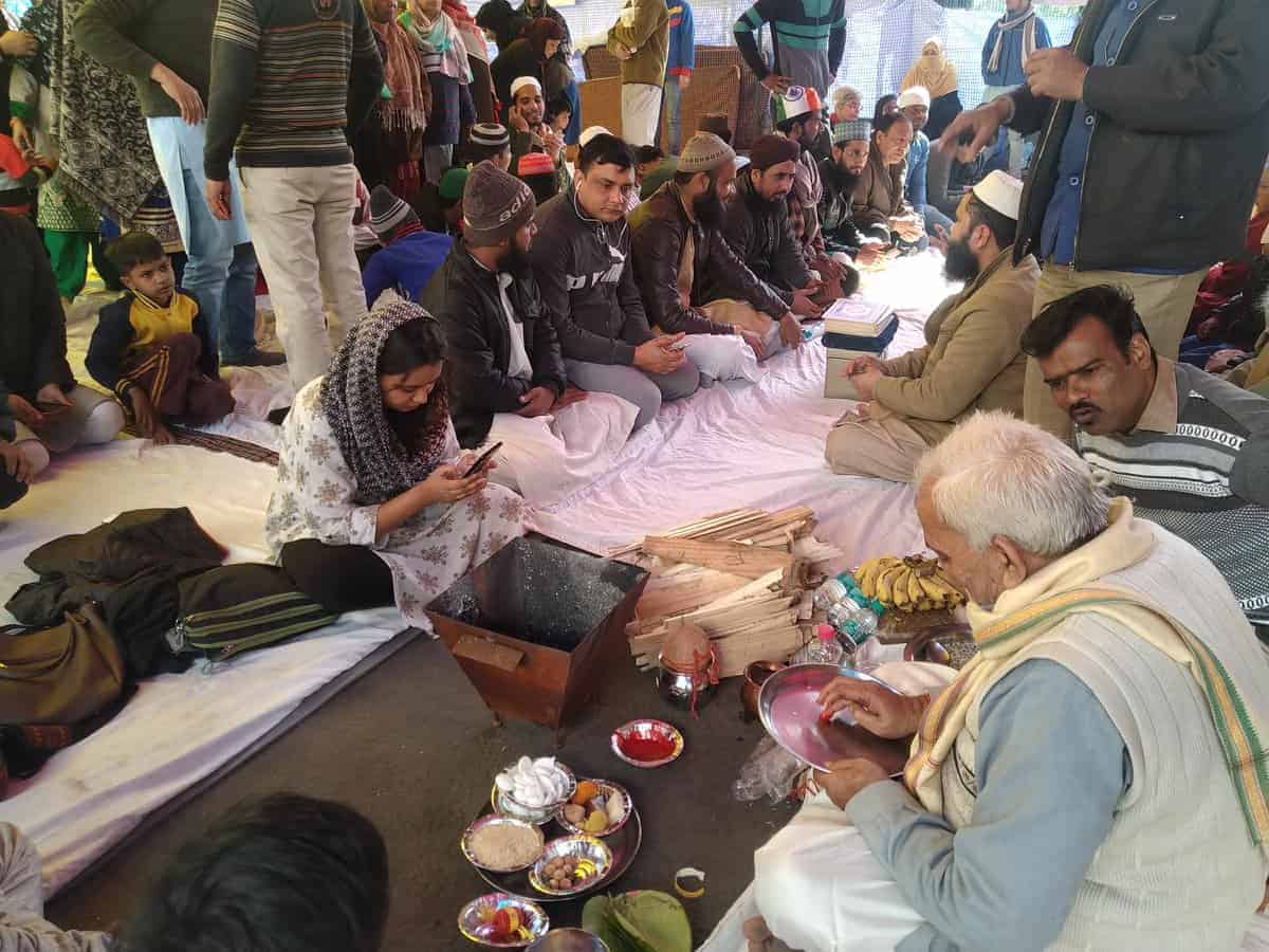 Gita, Bible & Quran Recited in Inter-Faith ceremony at Shaheen Bagh