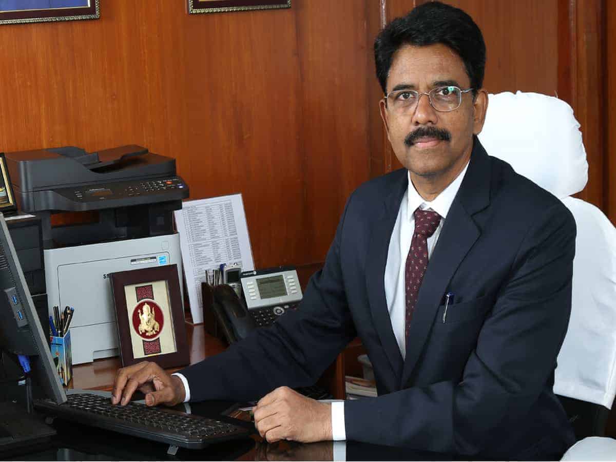 Sravan takes charge as Indian Oil's state head for TS and AP