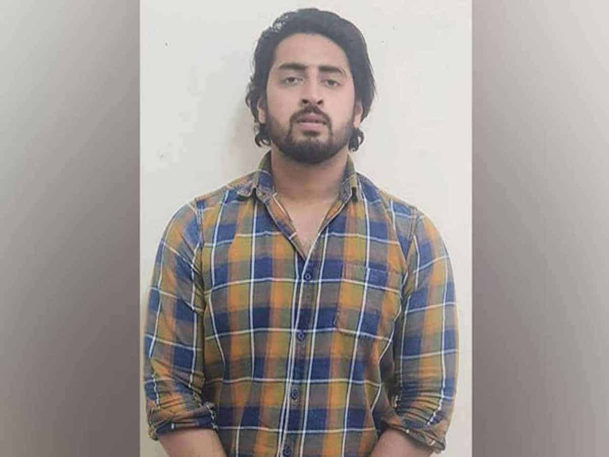 Shahrukh, the suspect who opened fire at police personnel during violence in North-East Delhi. Photo/ANI