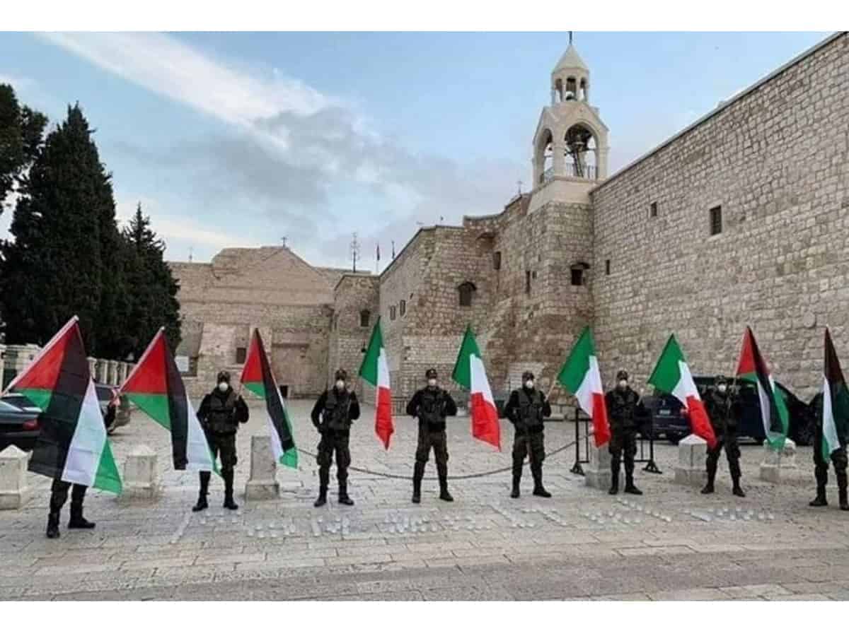Palestinians Exhibit Solidarity with Italy in Bethlehem Rally