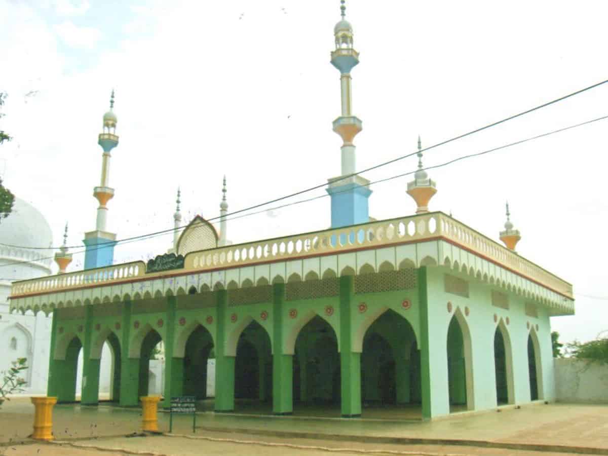 Waqf estates are game for land sharks