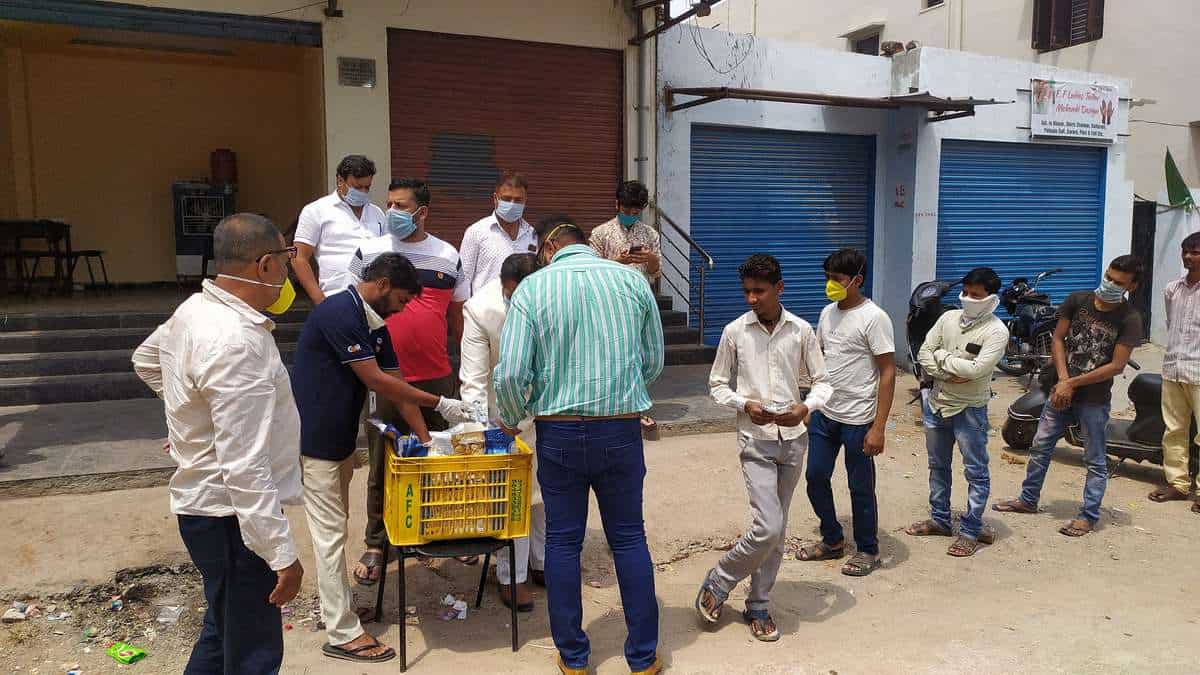 Hyderabad Airport steps up to feed migrant labour amid lockdown