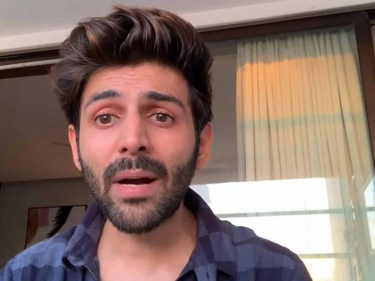 Kartik Aaryan gets a tight slap from sister in funny video