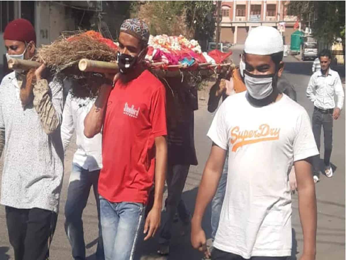 Humanity and brotherhood trump communal disputes during outbreak