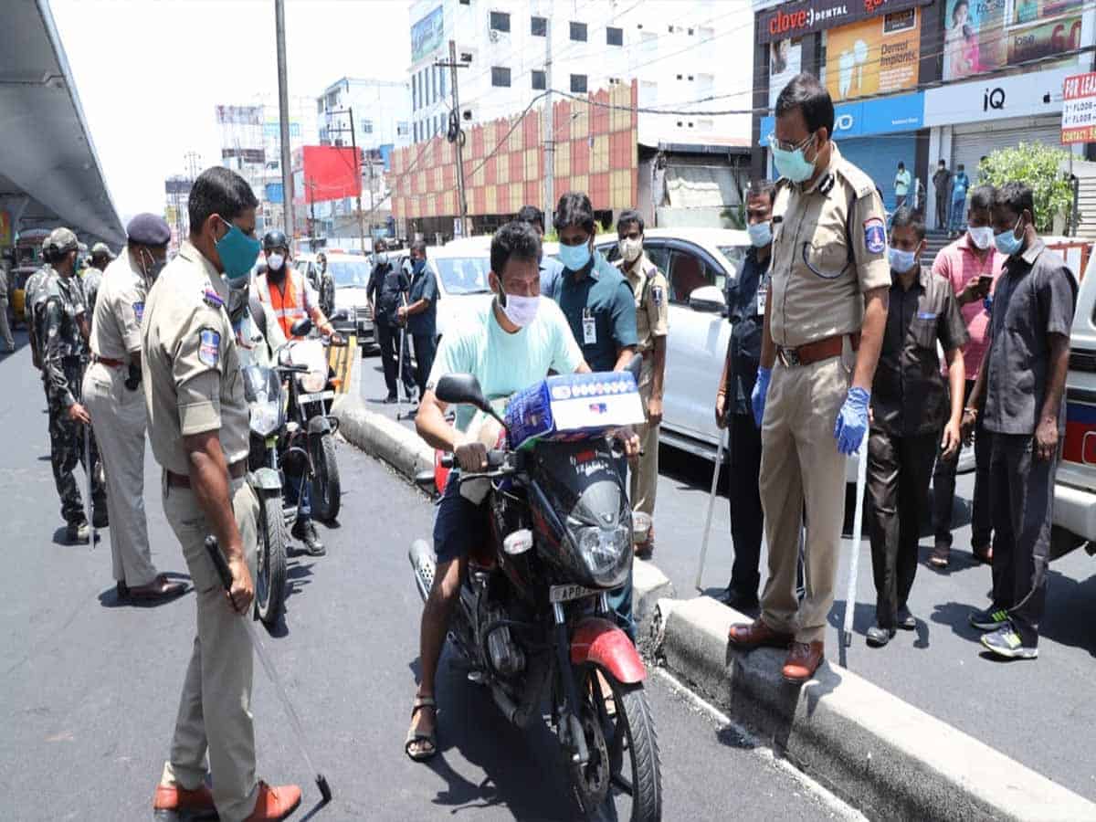 Cops to go tough against lockdown 4 violators
