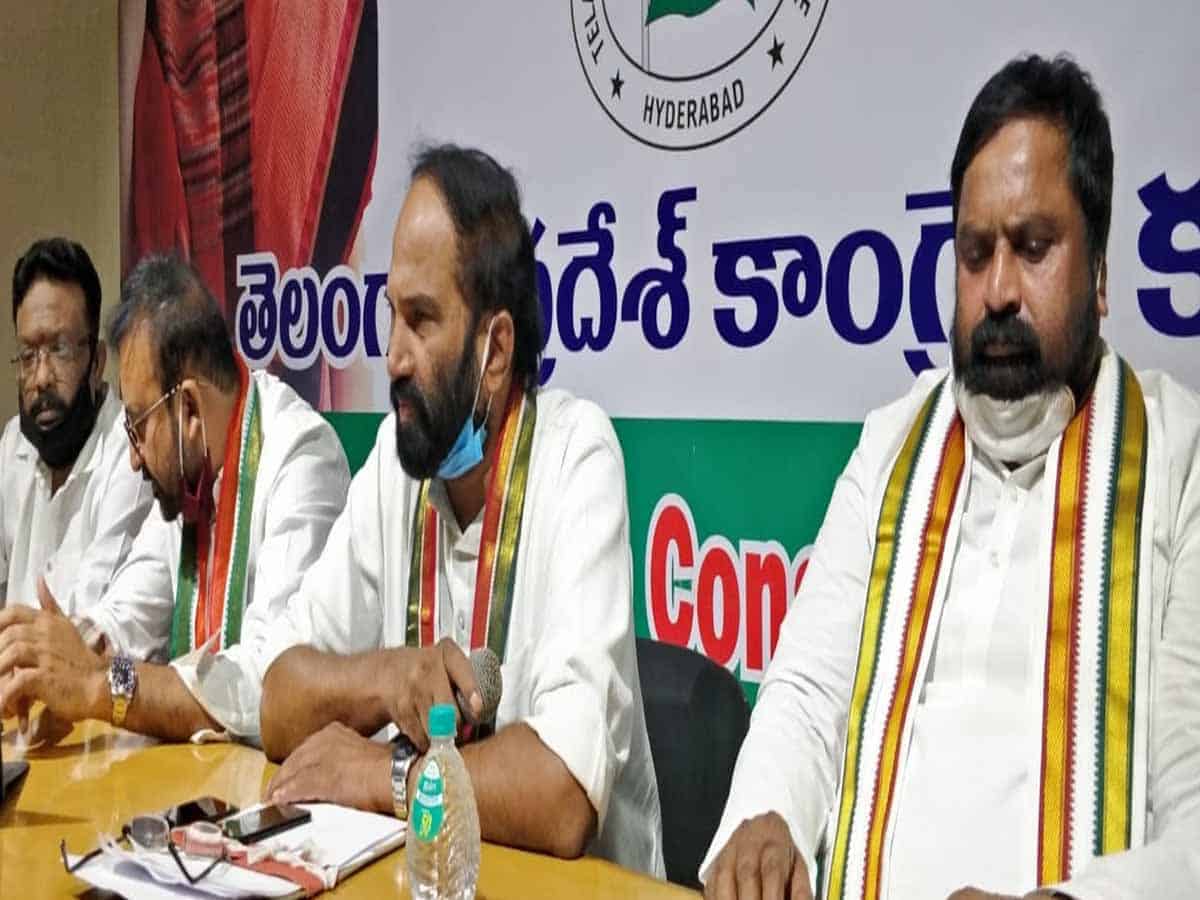 Modi, KCR treated migrant workers like inhuman Uttam