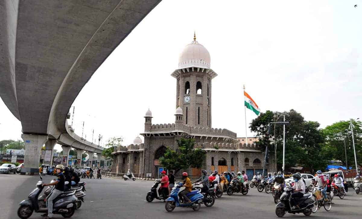 Easing of lockdown sees more traffic in the city