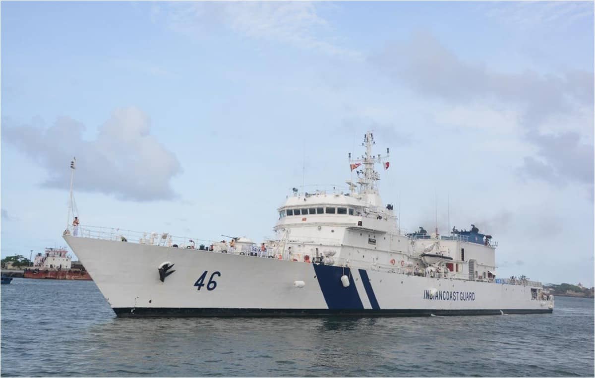 India salutes Coronavirus warriors