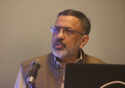 Cabinet Secy reviews Covid management in 9 major states