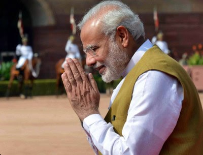Female artisans of Varanasi send wooden rakhis for Modi