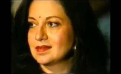 Kareena Kapoor proud of her mother's looks