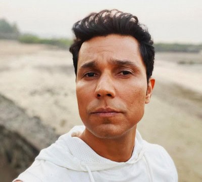 Randeep Hooda: Need to move away from use and throw culture