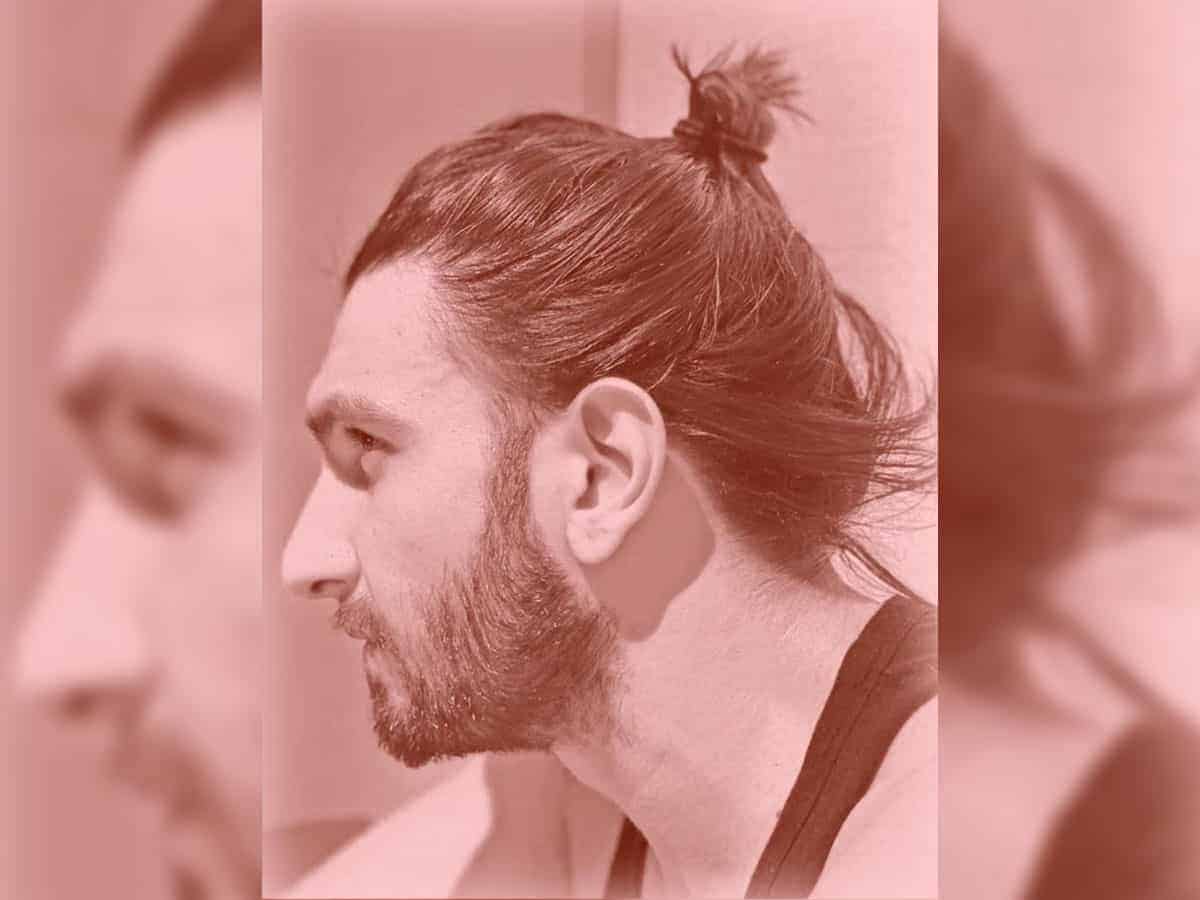 Ranveer flaunts man bun styled by Deepika