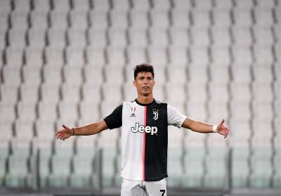 Ronaldo dedicates Serie A title win to COVID-19 victims