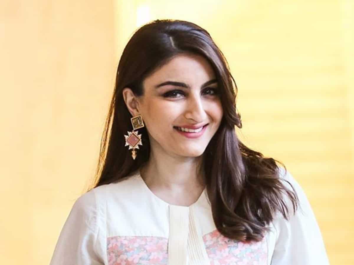 Nimrat Kaur, Soha Ali Khan among latest celebs to complain of inflated power bills