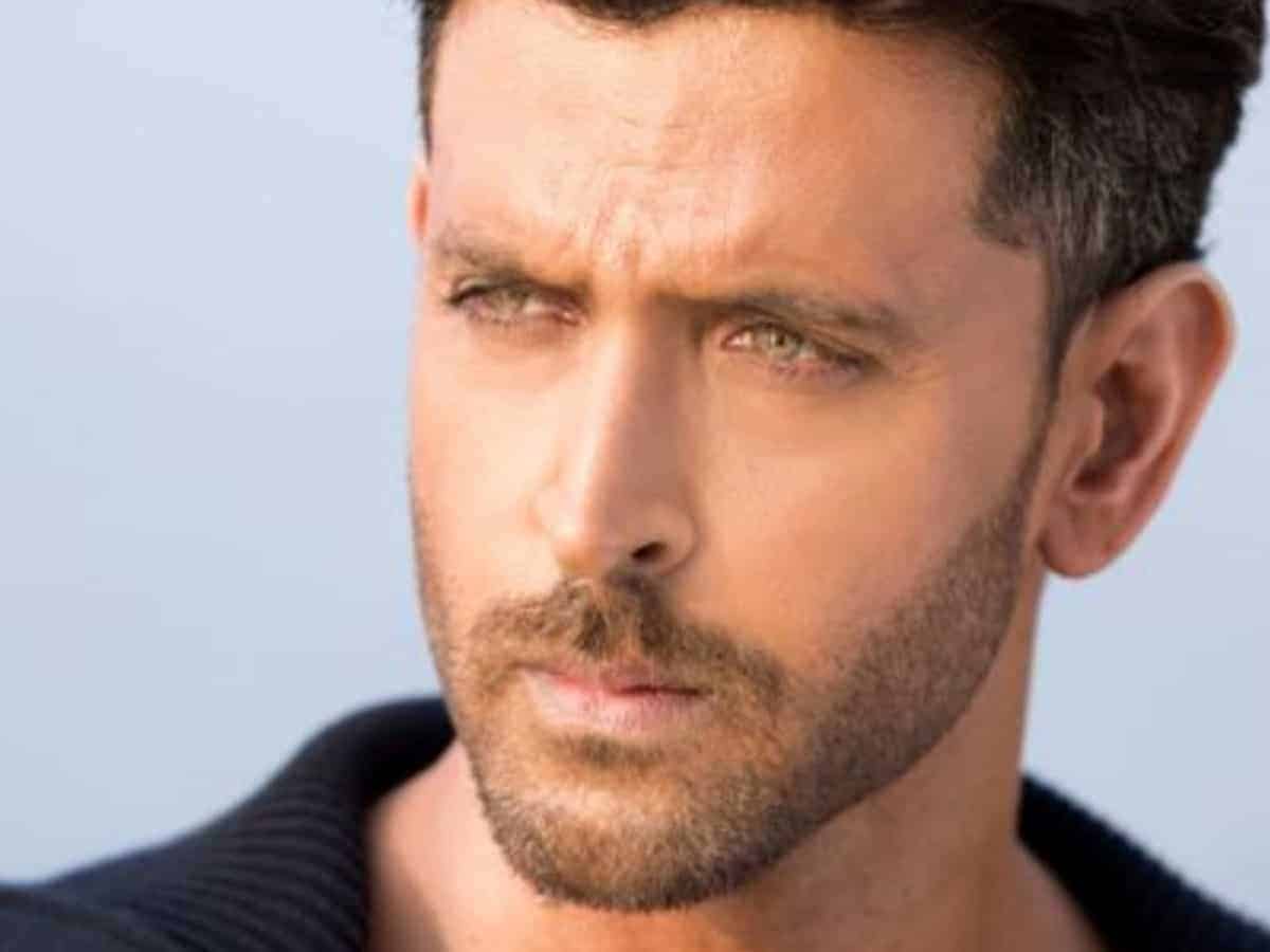 Hrithik's Thursday selfie leaves fans impressed