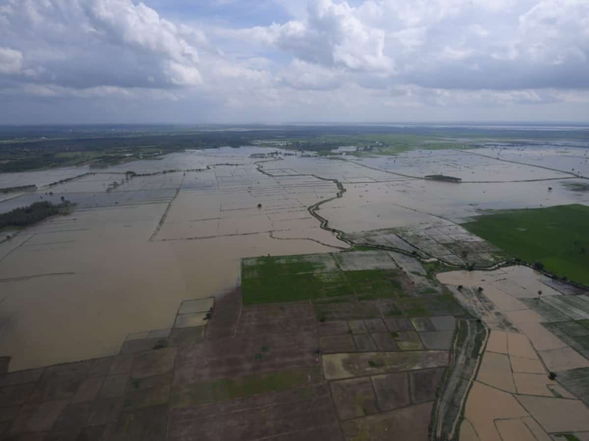148 villages inundated in AP's East and West Godavari districts