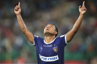 Dhoni was so good with the ball at his feet, says Jeje