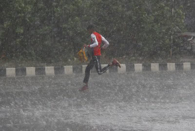 Heavy rains lead to waterlogging in many areas in Gurugram