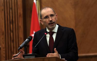 Jordan urges Israel to engage in direct, serious talks
