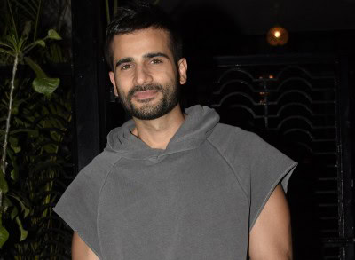 Karan Tacker denies being Covid-19 positive