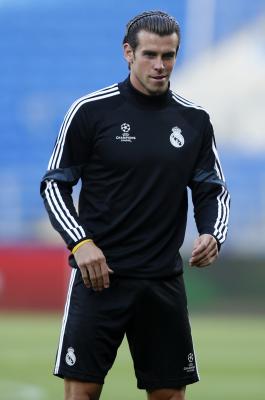 Pity to see a player like Bale in stands, says former Real chief