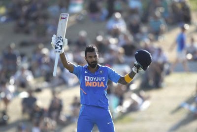 Rahul wants Hardik's son to become fast bowling all-rounder