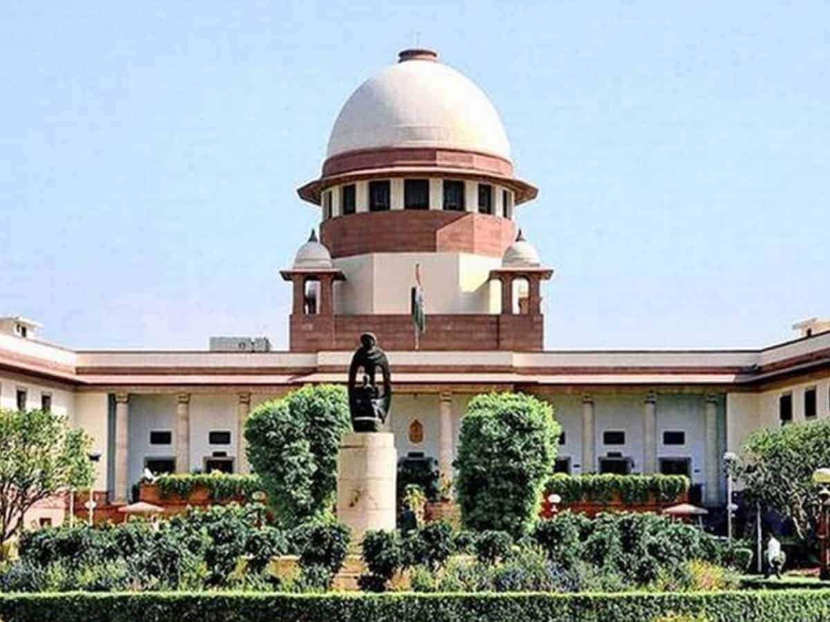 Babri Masjid demolition case: SC grants Lucknow court another month to pronounce verdict