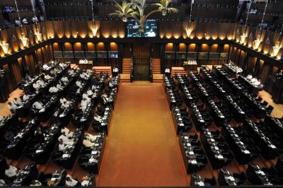Sri Lanka records 40% turnout in parliamentary polls by noon (Ld)