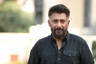 ‘Star’ in ‘farm house’ threatened to end SSR’s career, tweets Vivek Agnihotri