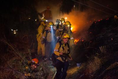 Wildfire near Arizona-Utah state line spreads over 11,000 acres