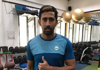 Wriddhiman Saha in need of 'A negative blood'