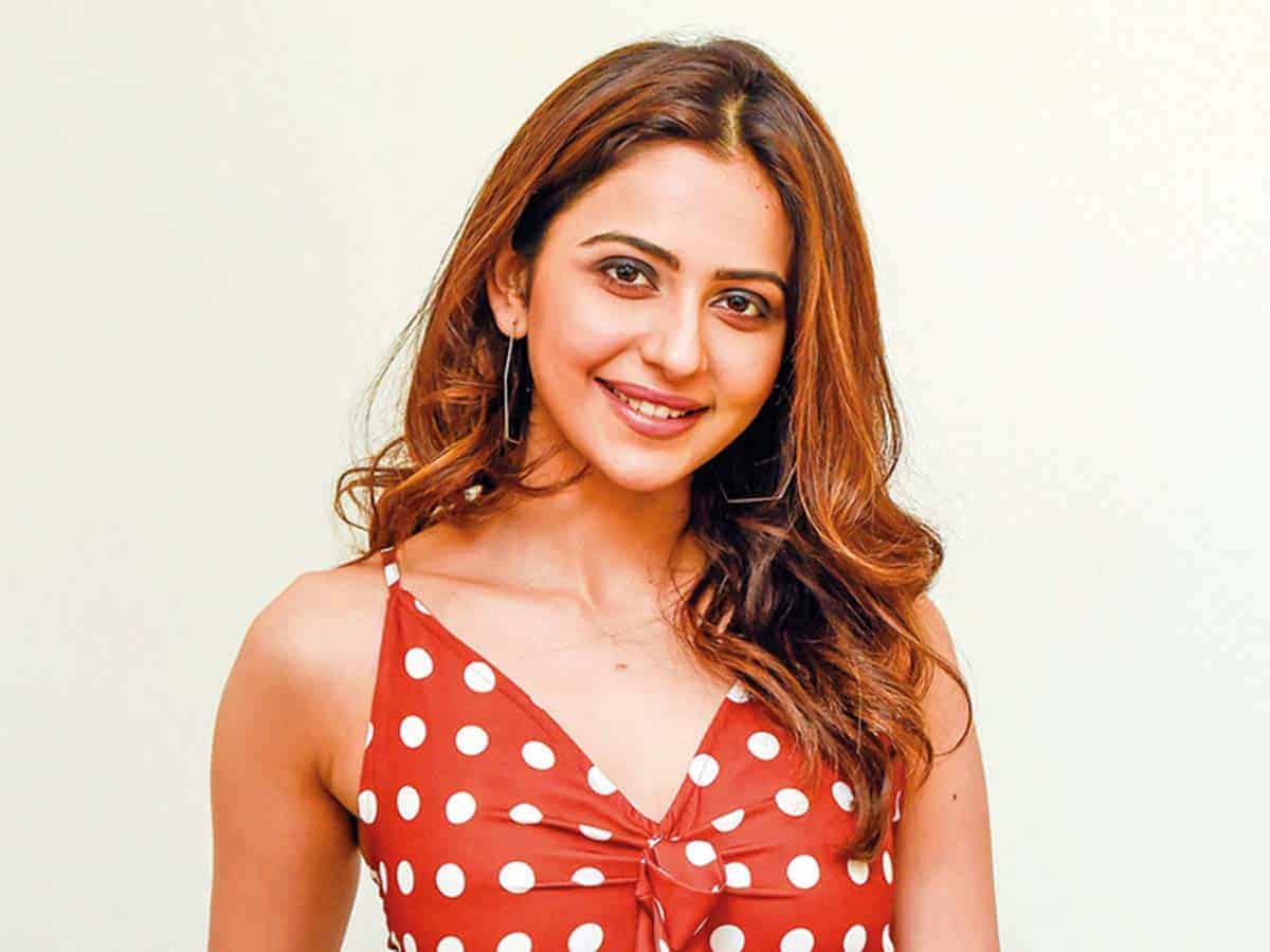 Rakul Preet Singh hits 15-million mark on Instagram