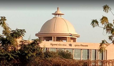 Amid Cong' opposition, assembly passes Gujarat Agricultural Produce Market Amendment Bill, 2020