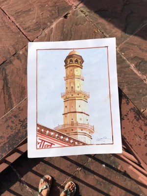 Jobless Jaipur teacher compelled to sell paintings on the street