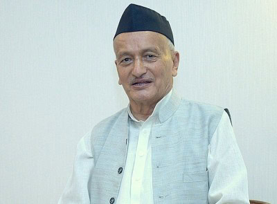 Maharashtra leaders pays glowing tributes to Pranab Mukherjee