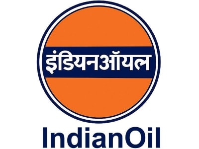 Oil tanker on fire near Lankan coast chartered by IOC (Ld)
